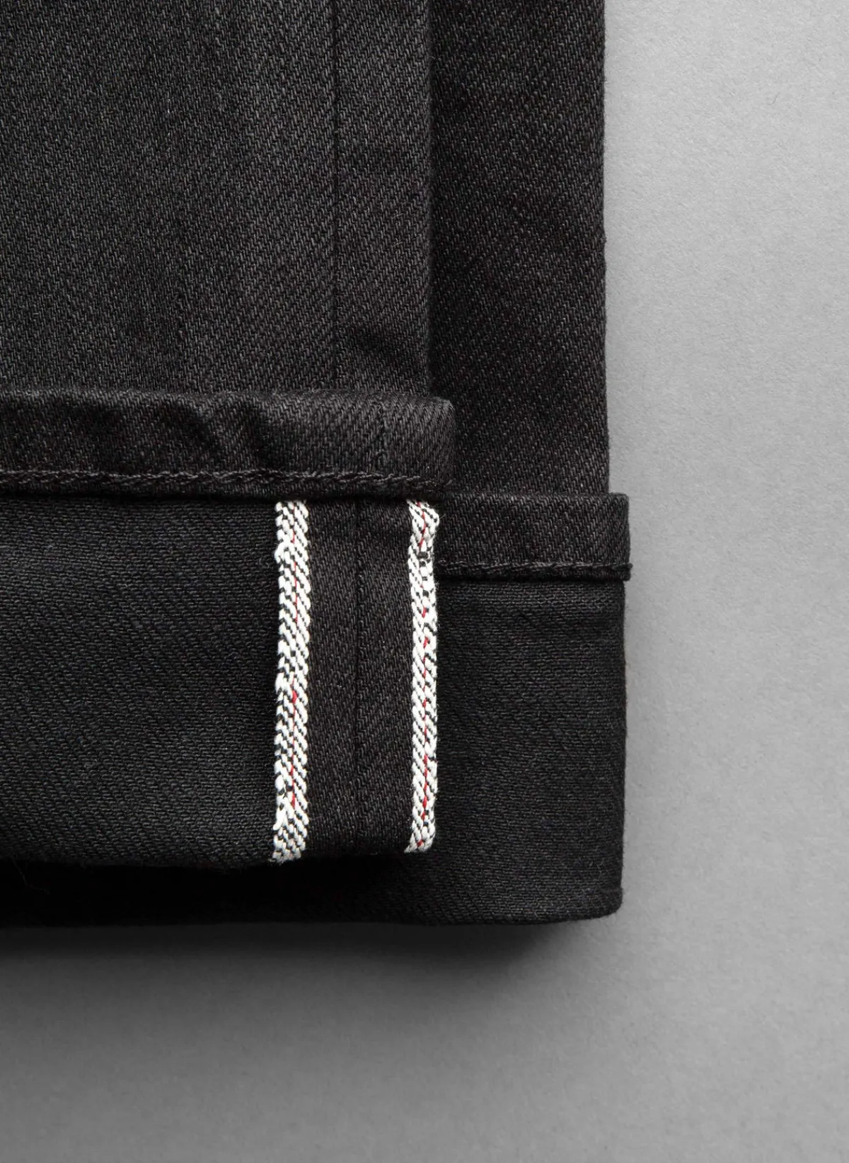 Imogene + Willie barton black selvage rinse