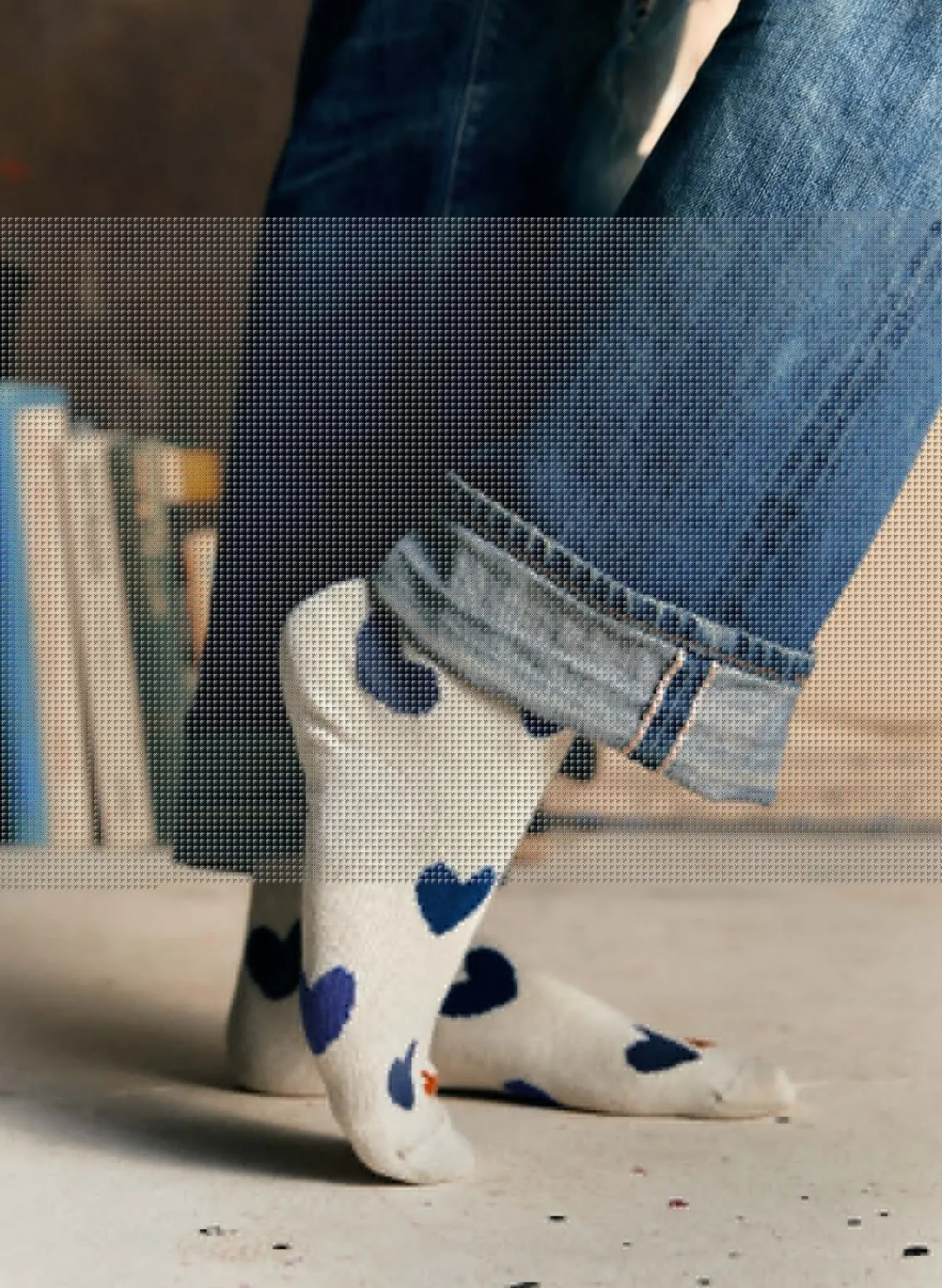 Women Imogene + Willie blue heart sock in natural
