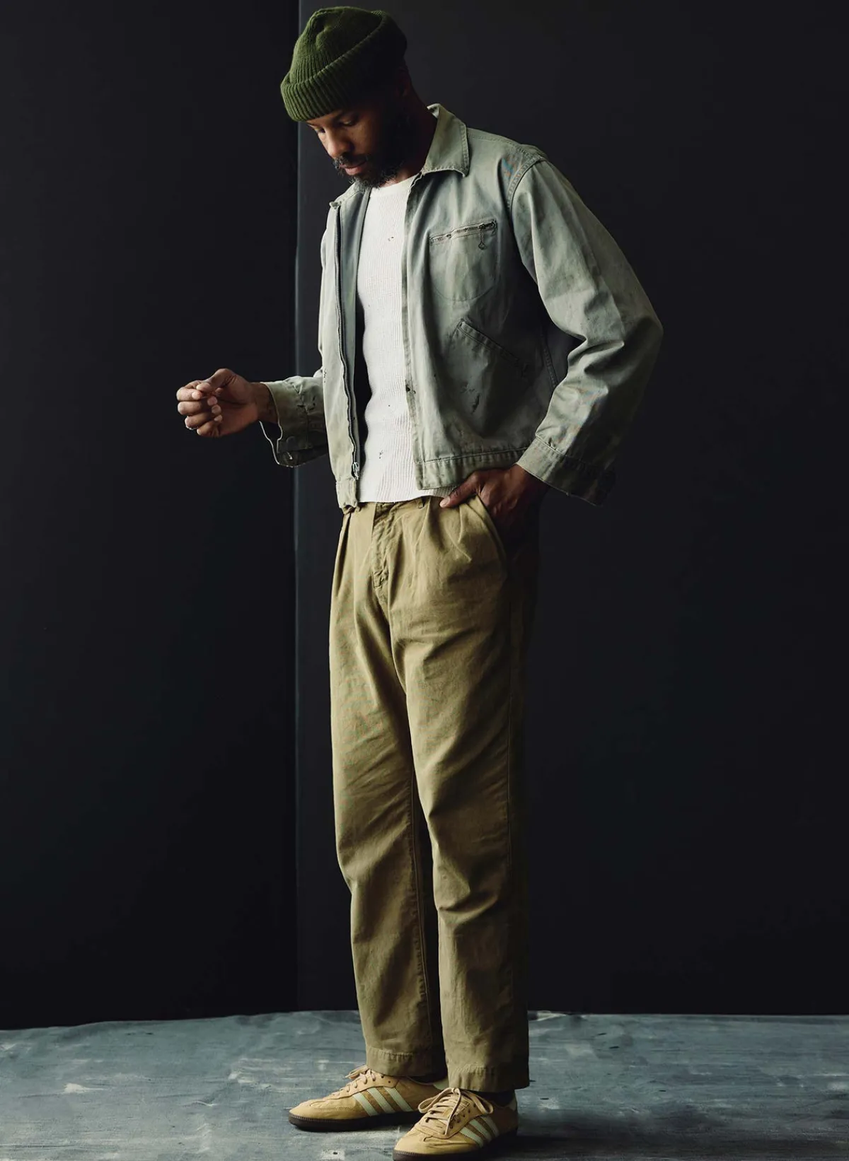 Imogene + Willie campbell pleated chino in field tan