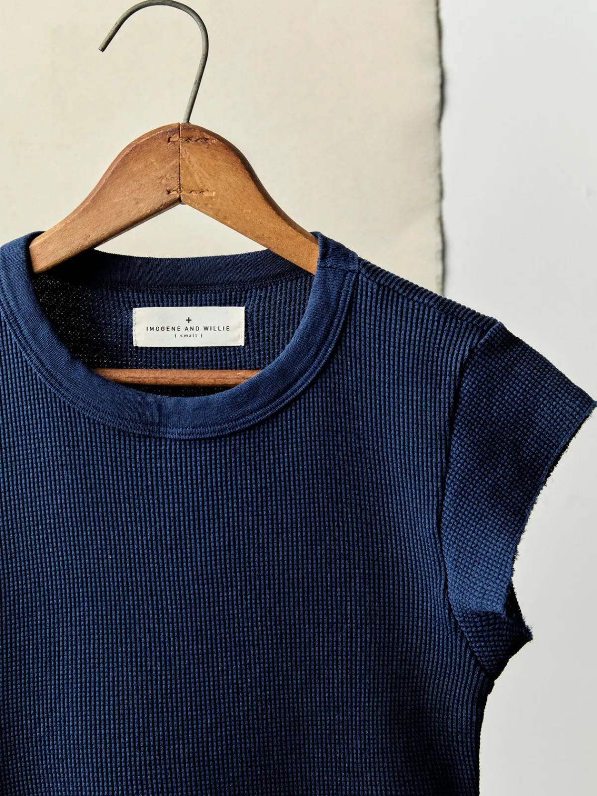 Women Imogene + Willie cut sleeve thermal in navy