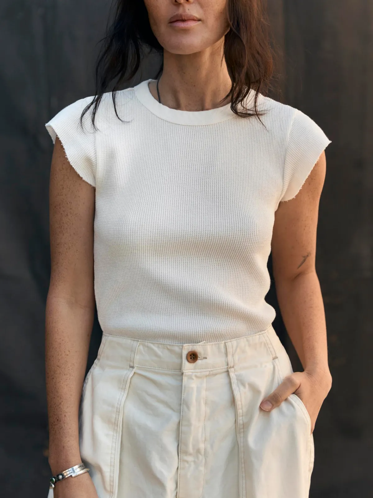 Women Imogene + Willie cut sleeve thermal in white