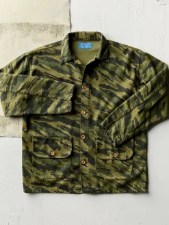 Women Imogene + Willie fatigue jacket in brushstroke camo
