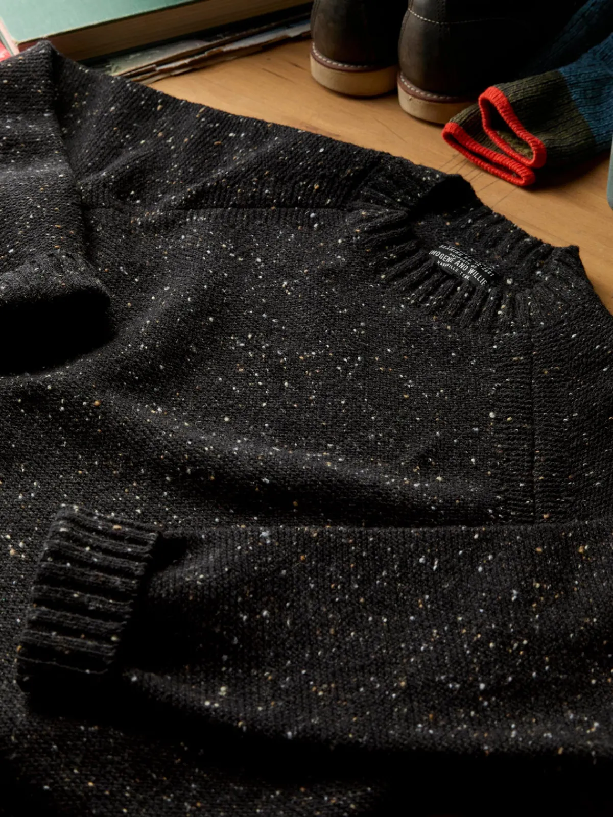 Women Imogene + Willie galway wool sweater in black nep
