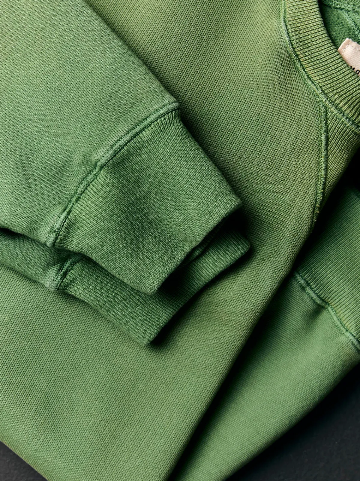 Women Imogene + Willie hilts sweatshirt sunfaded green