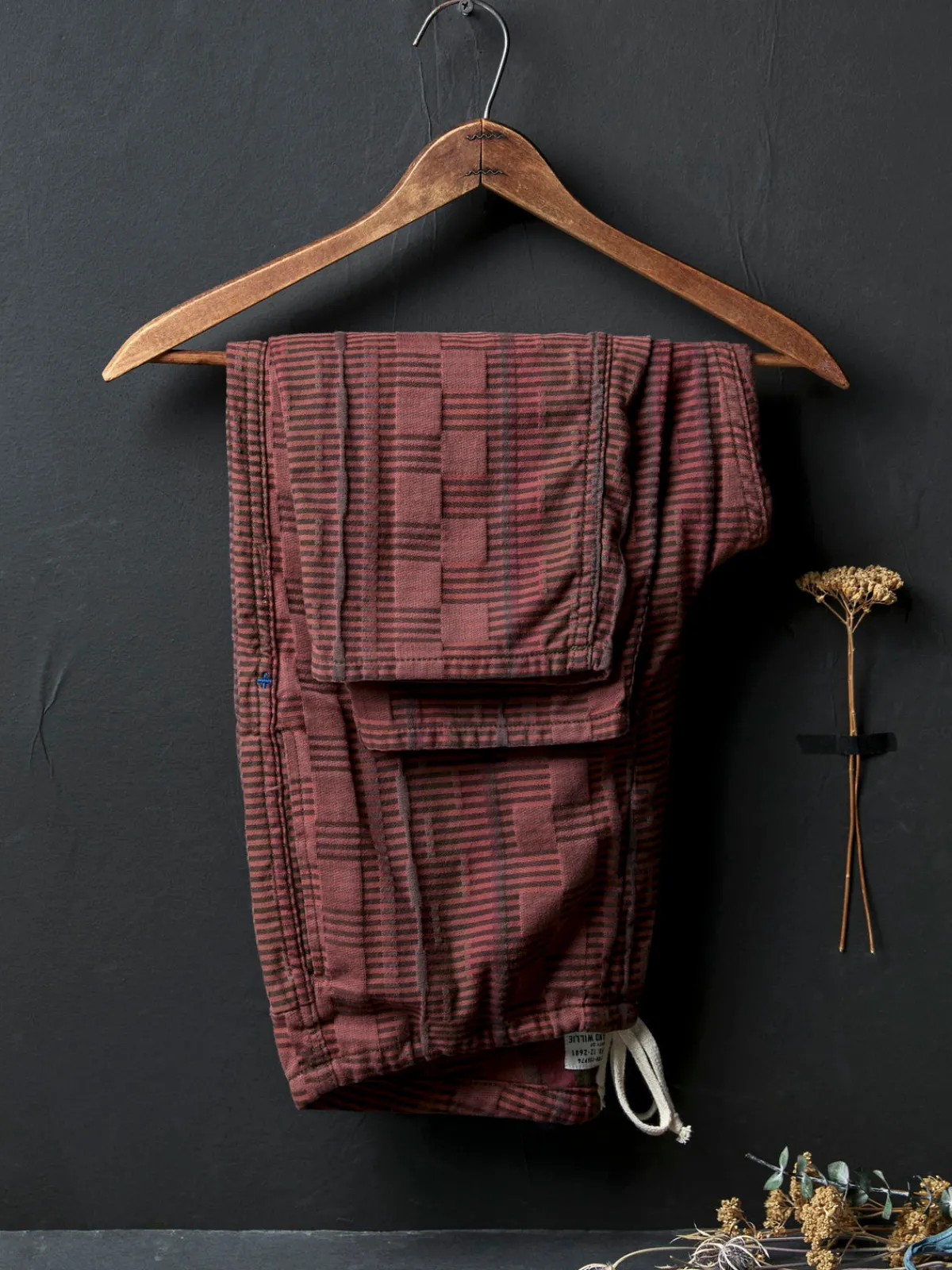 Women Imogene + Willie lounge pant in mojave jacquard