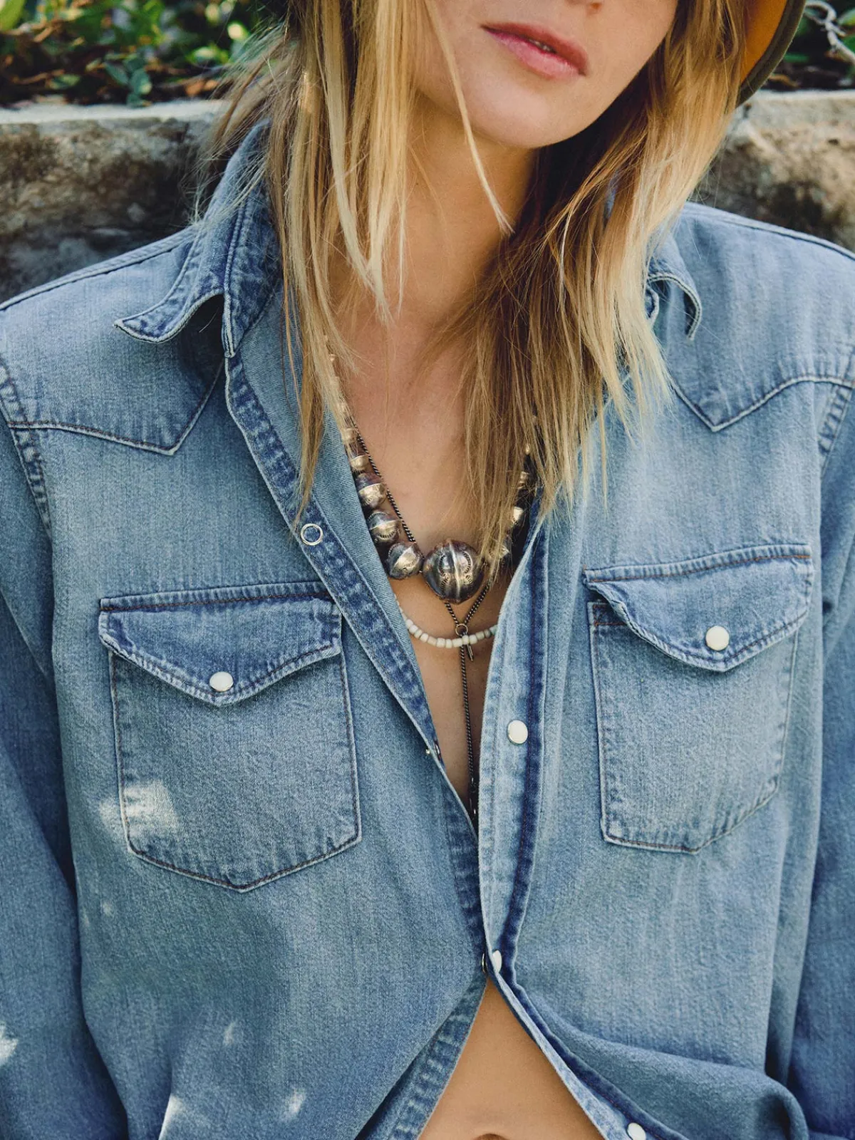 Women Imogene + Willie mcfly washed pearl snap