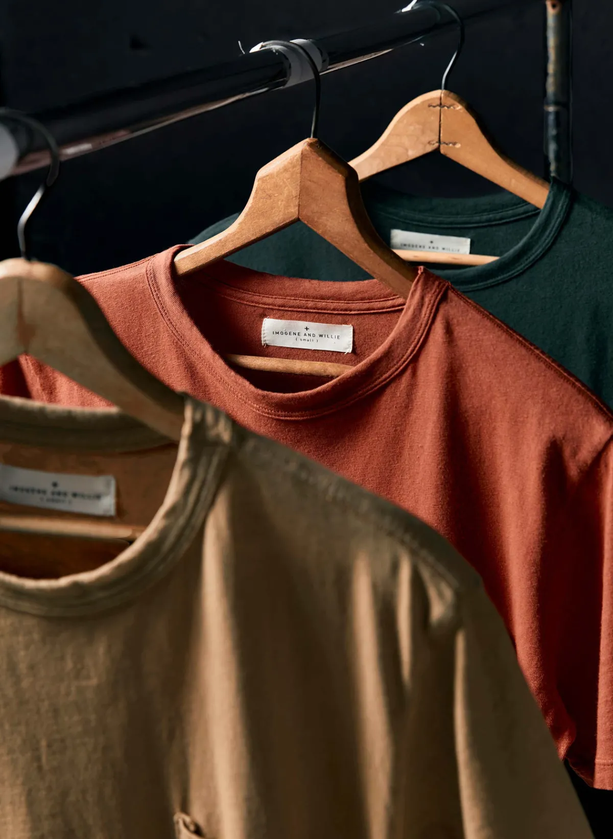 Imogene + Willie rust knit pocket tee