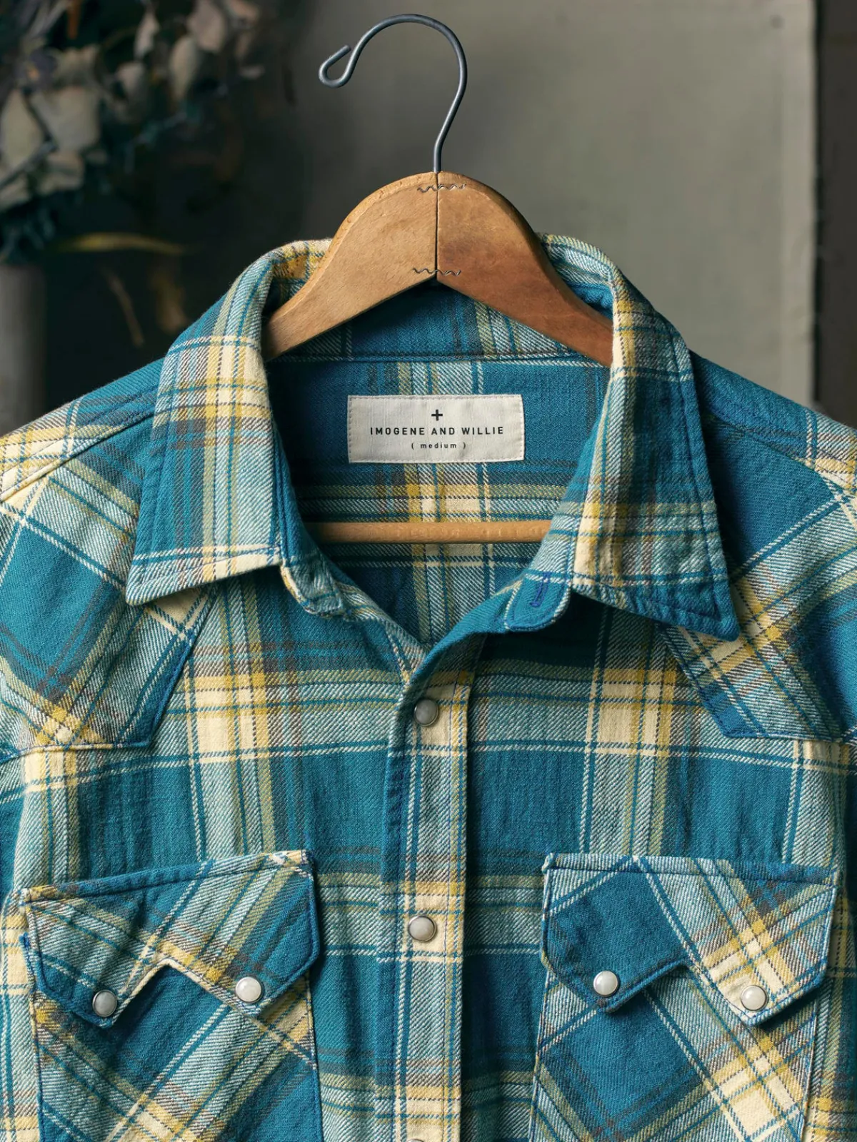 Imogene + Willie sawtooth pearl snap in fairfax