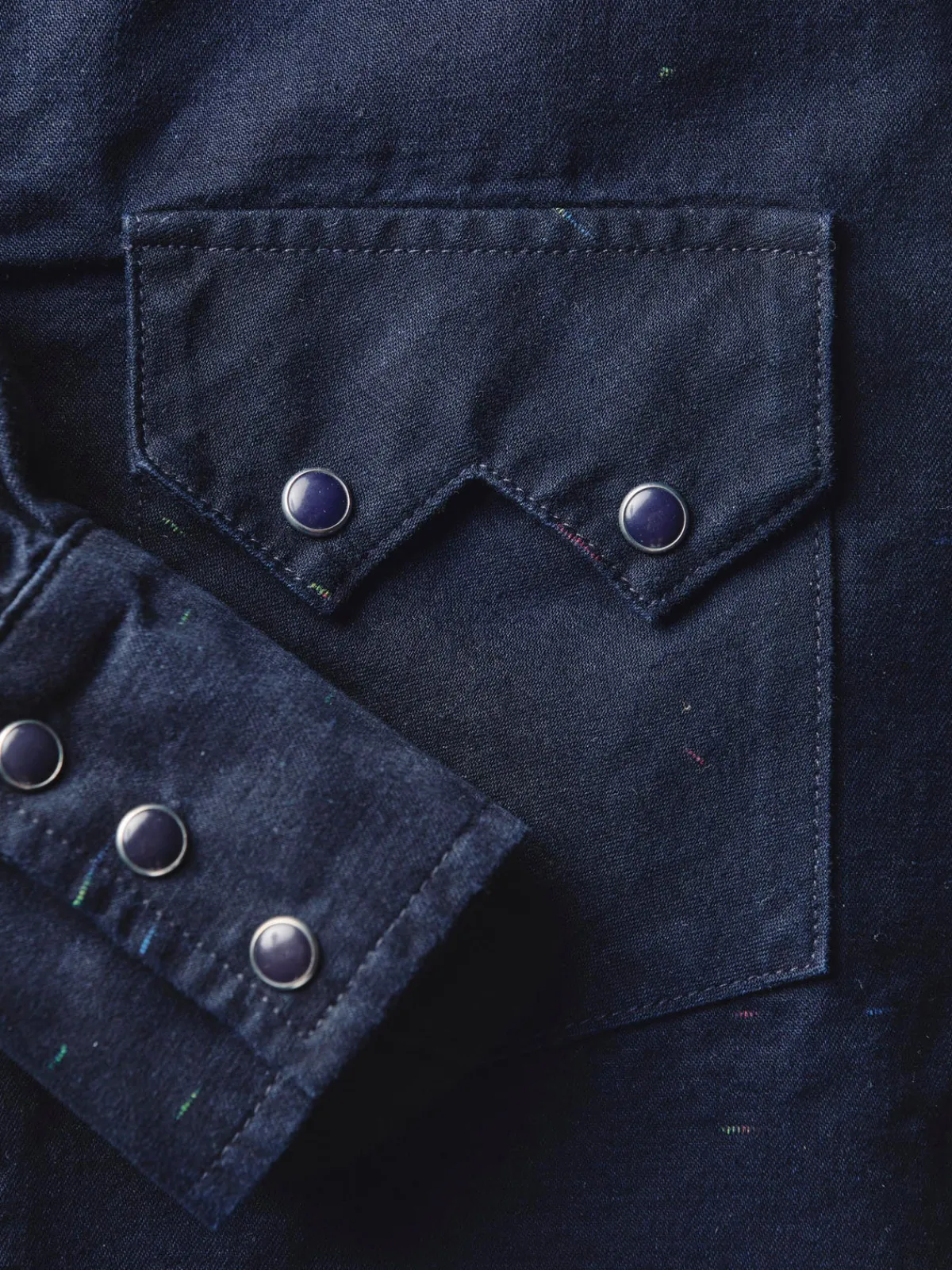 Imogene + Willie sawtooth pearl snap in reverse black indigo nep