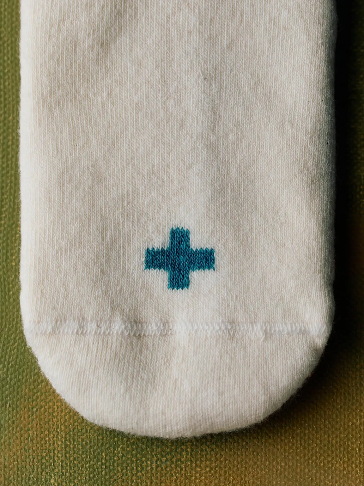 Women Imogene + Willie the "apple" sock