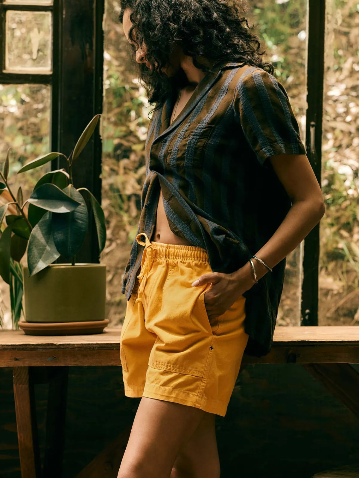 Women Imogene + Willie the canvas lounge short in marigold