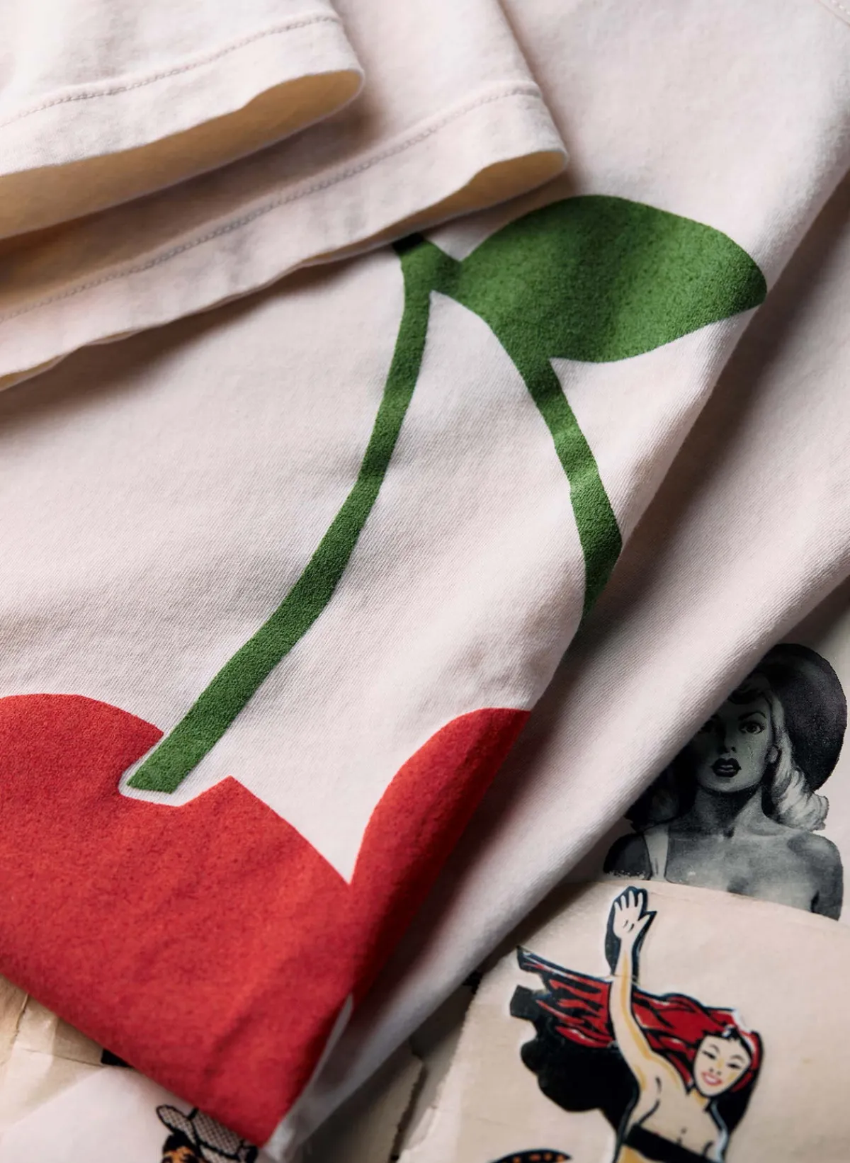 Women Imogene + Willie the "cherry" tee