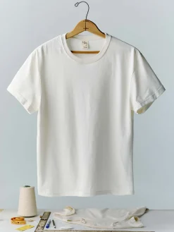 Women Imogene + Willie the cotton project tee in vintage white