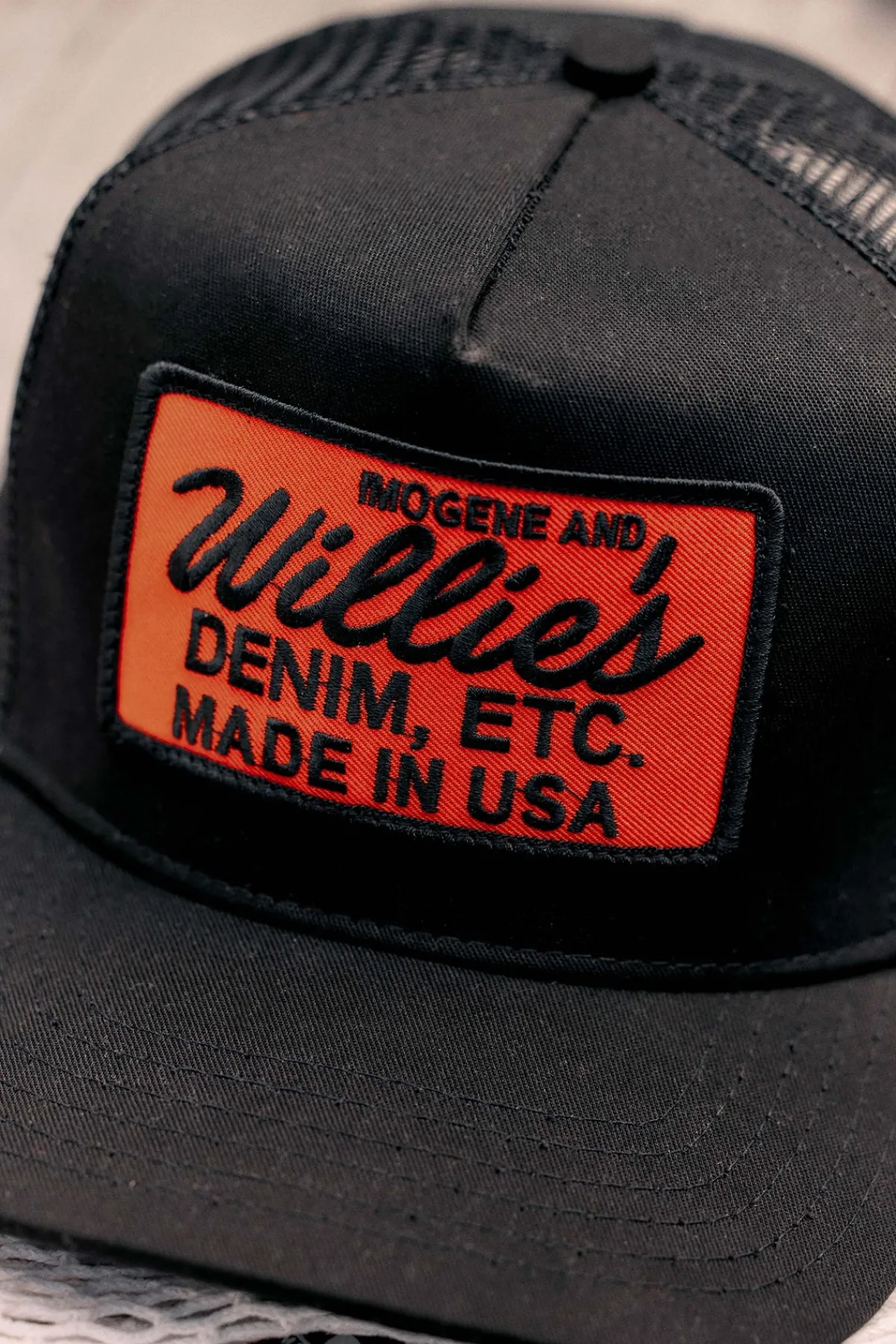 Women Imogene + Willie the "denim etc" trucker in black