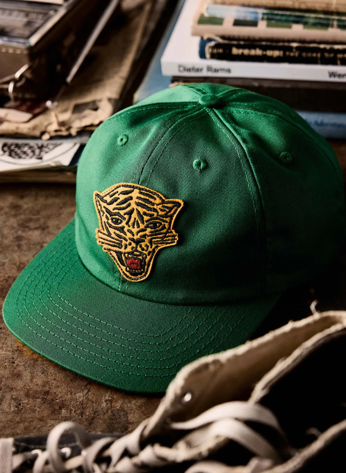 Women Imogene + Willie the "jack knife" cap