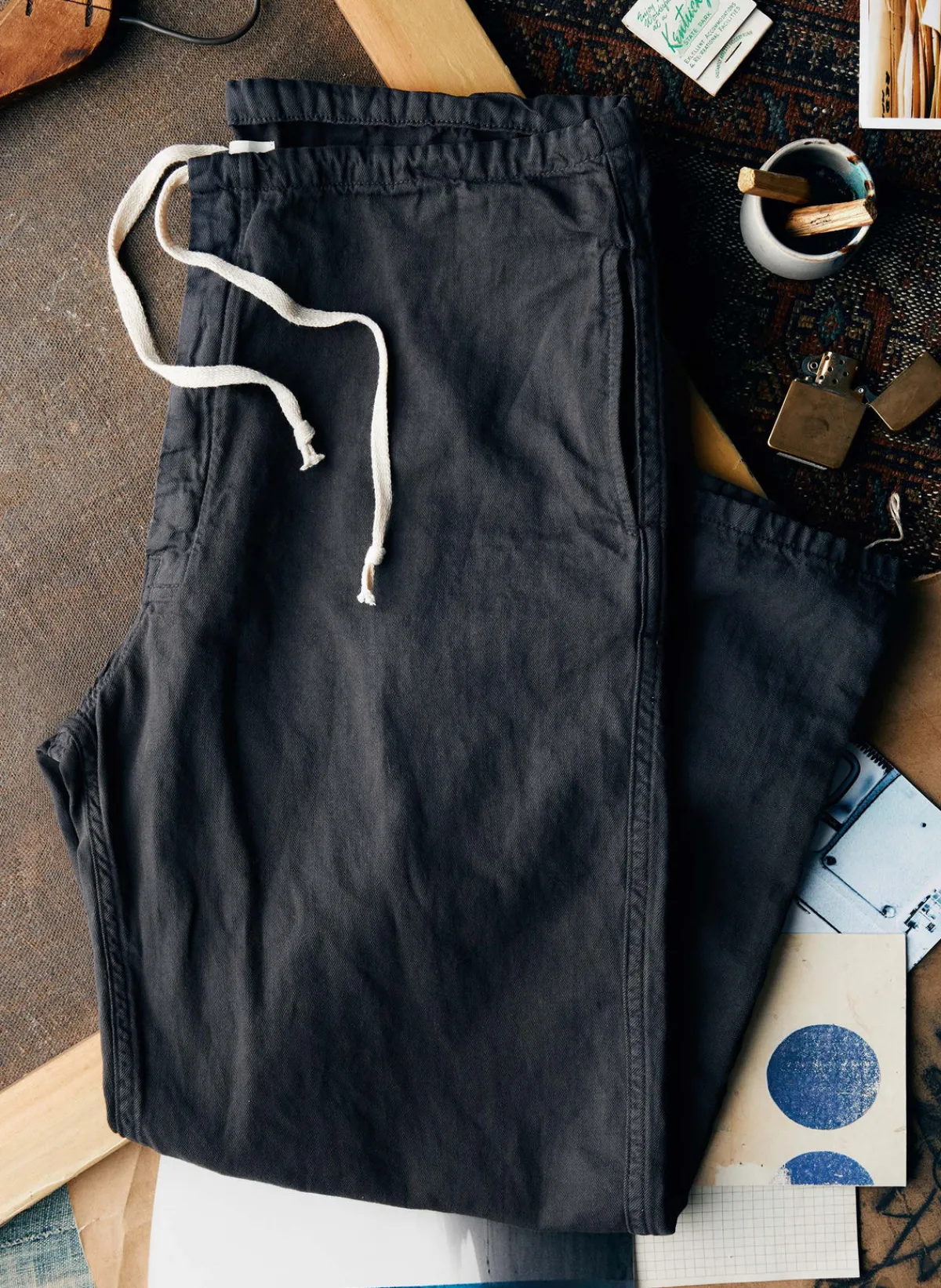 Imogene + Willie the lounge pant in faded black
