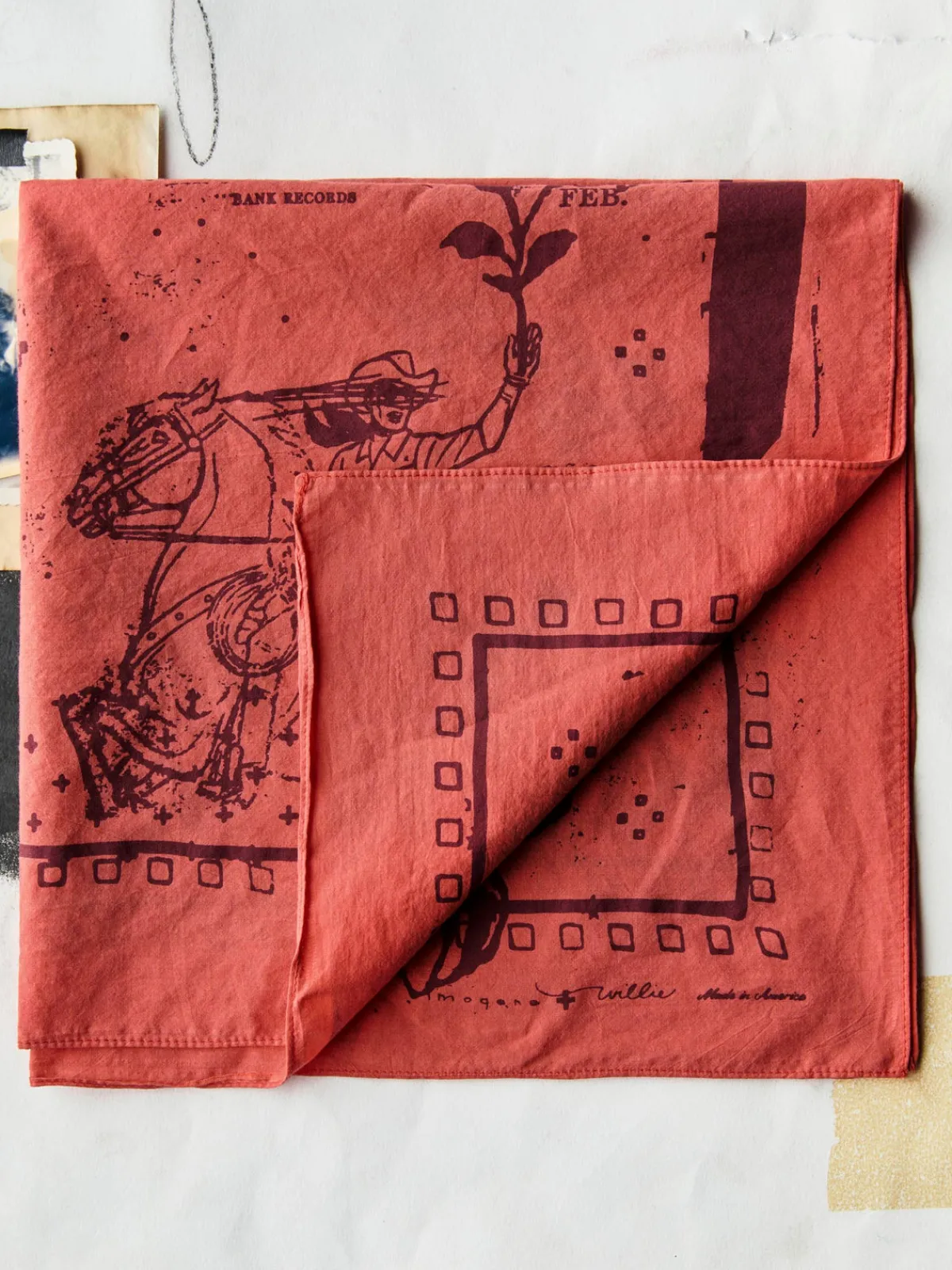 Women Imogene + Willie the "no man's land" bandana