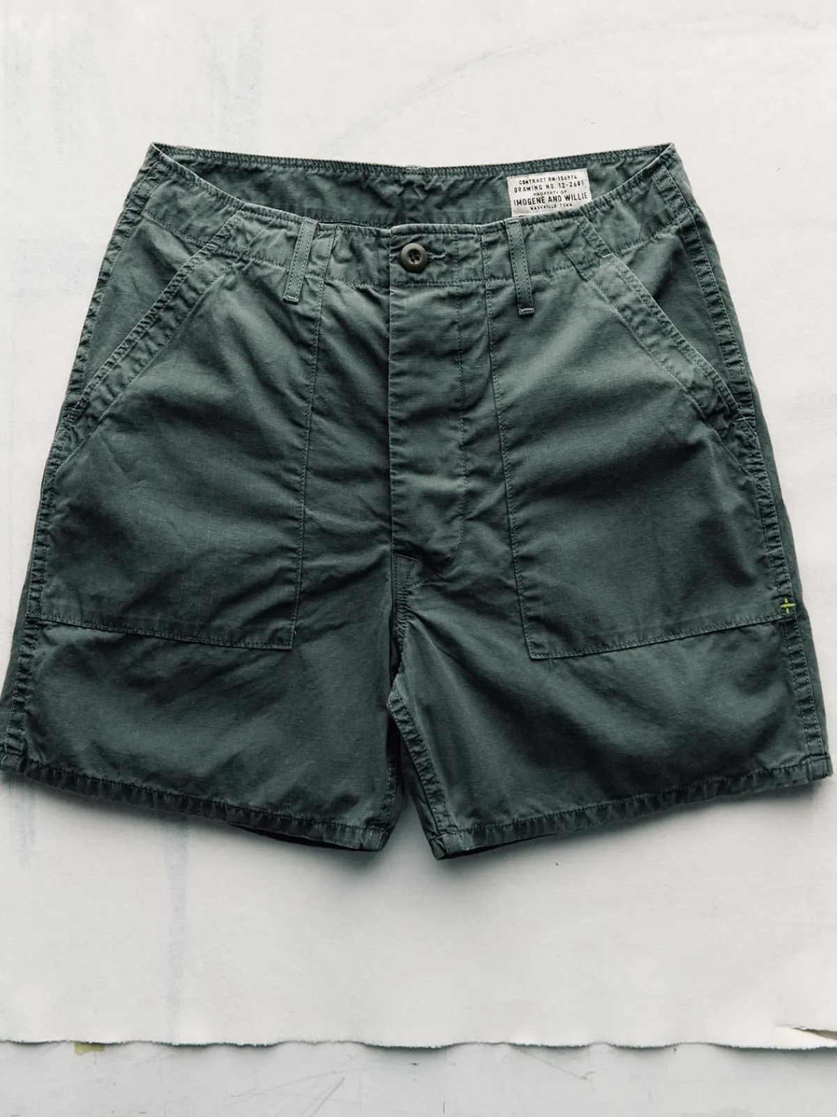 Imogene + Willie the ripstop fatigue short in slate