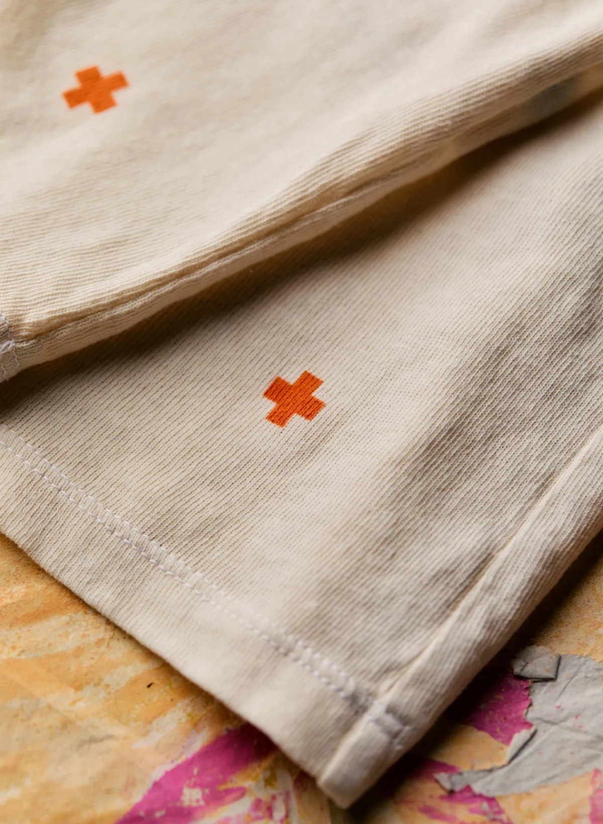 Women Imogene + Willie the "smiley" tee