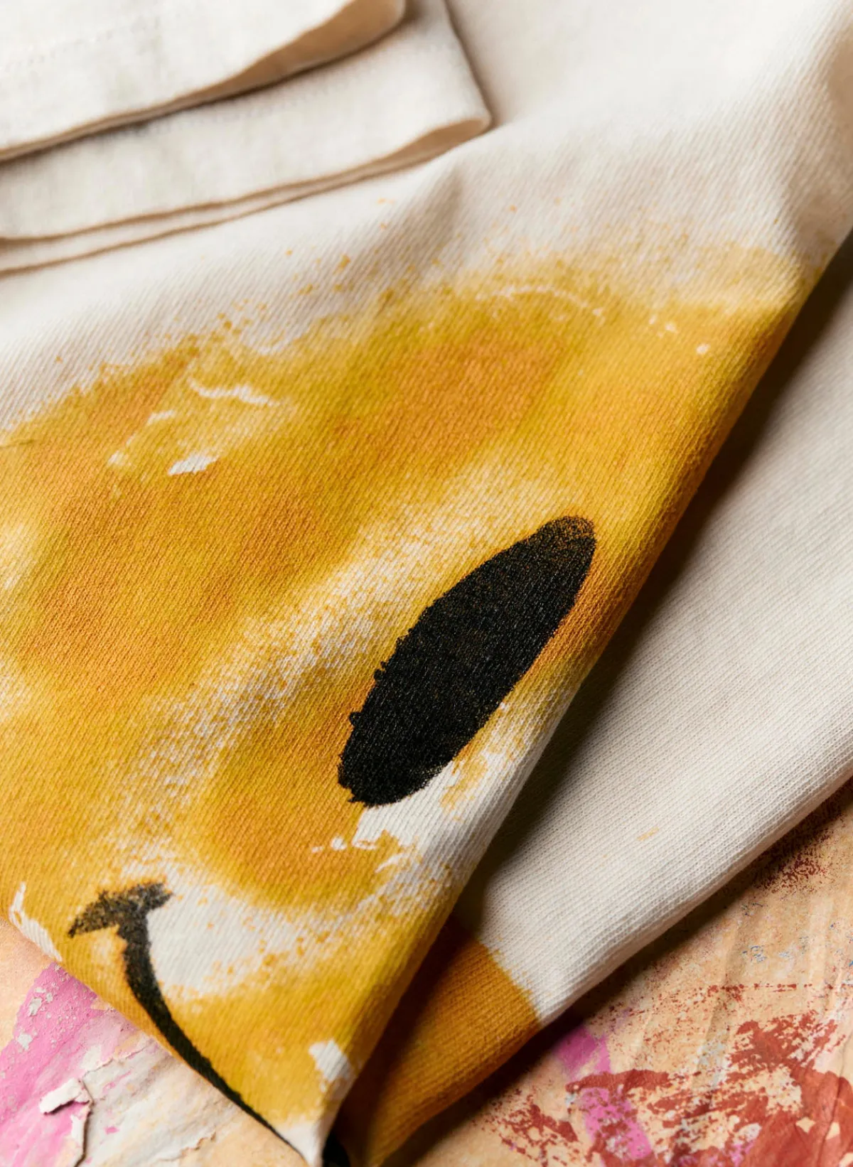 Women Imogene + Willie the "smiley" tee