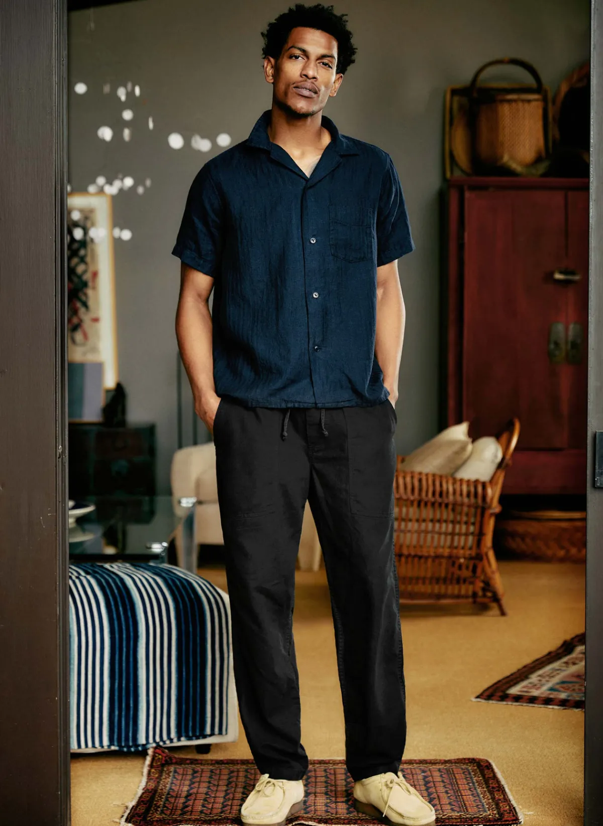 Imogene + Willie the ventura chore pant in faded black