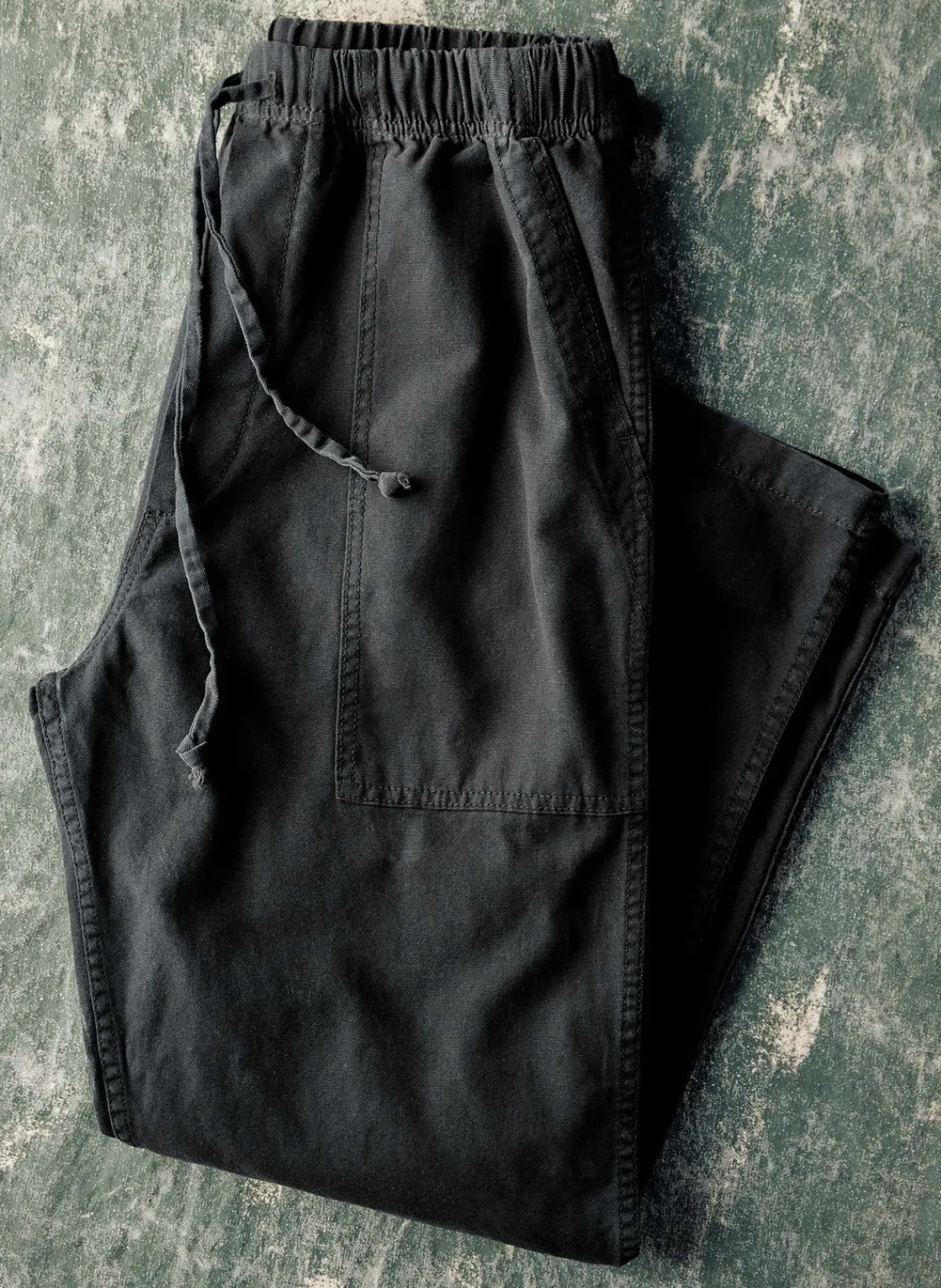Women Imogene + Willie the ventura chore pant in faded black