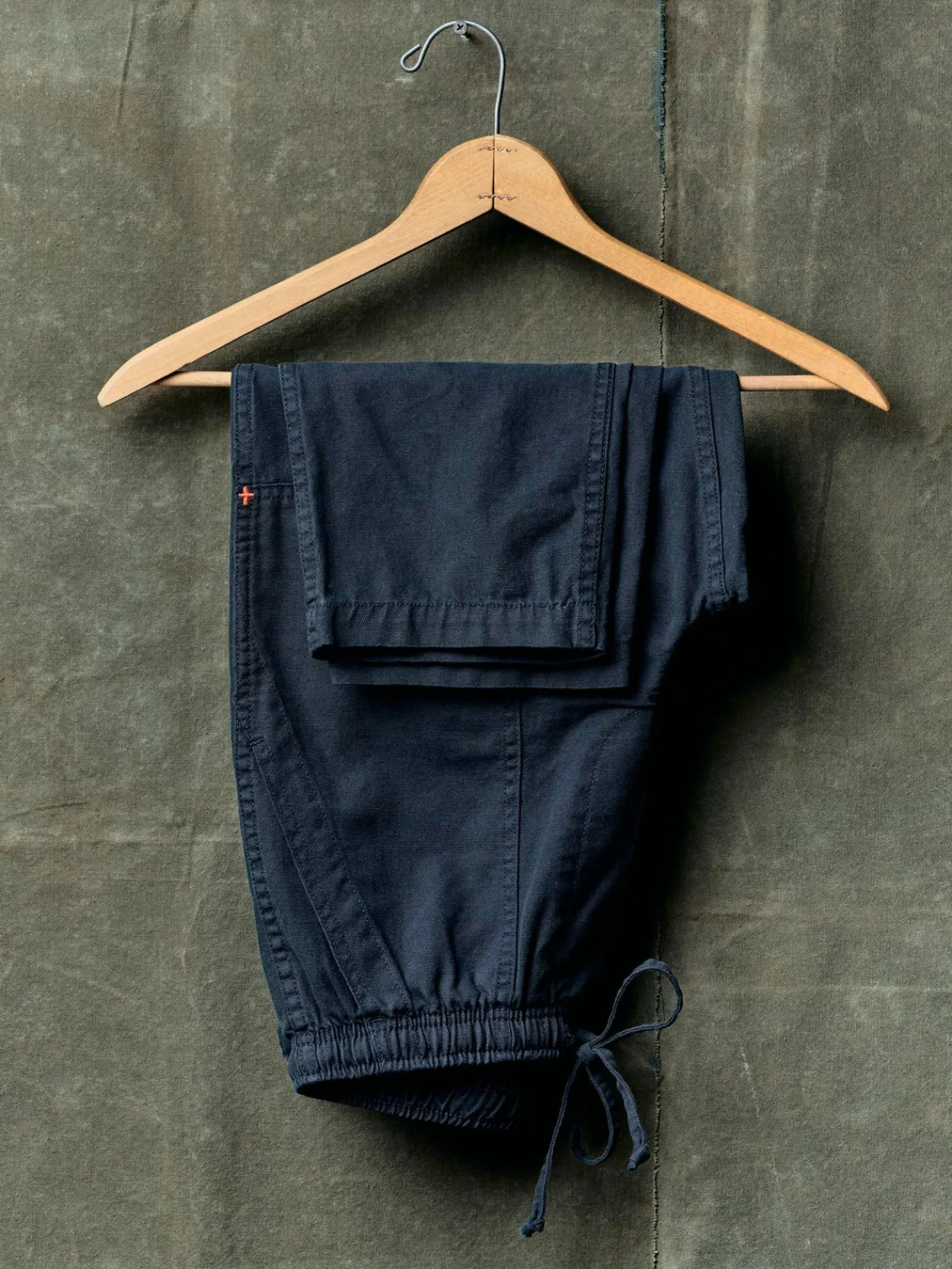 Women Imogene + Willie ventura chore pant in navy