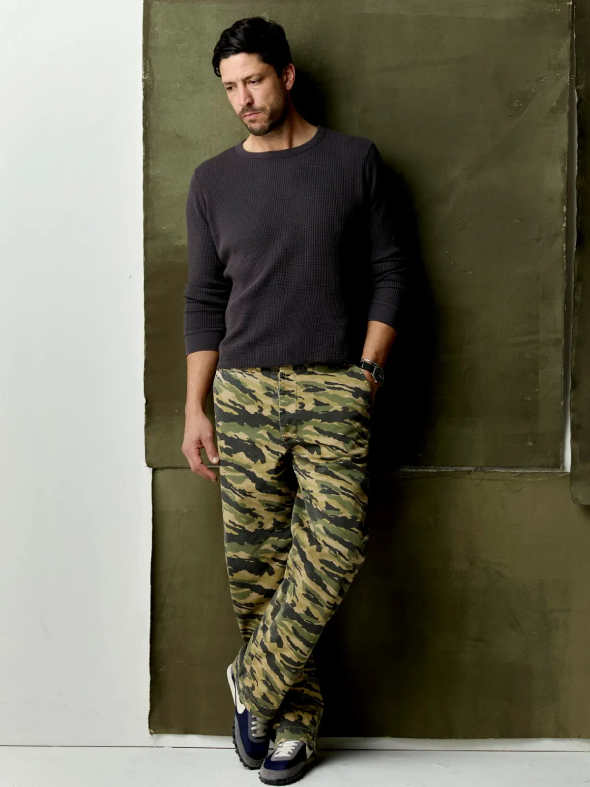 Imogene + Willie wilkison trouser in brushstroke camo